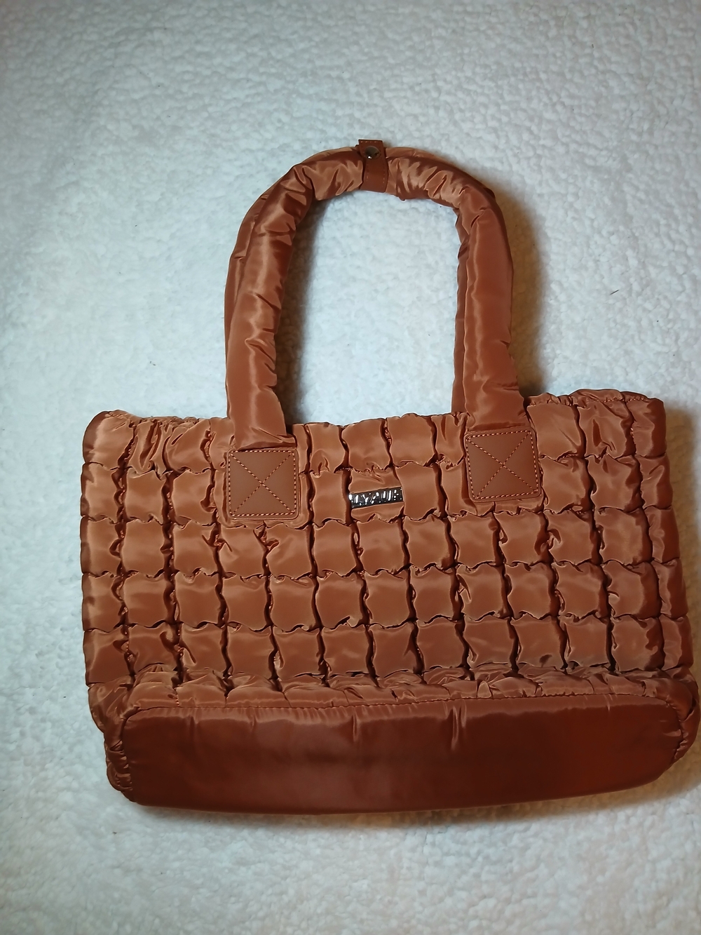 Quilted Puffer Tote Bag in Rust